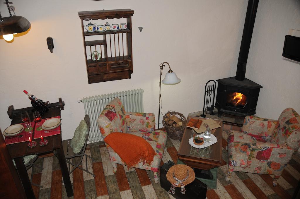 Casas Rurales Entre Babia Y La Luna Villafeliz Chambre photo