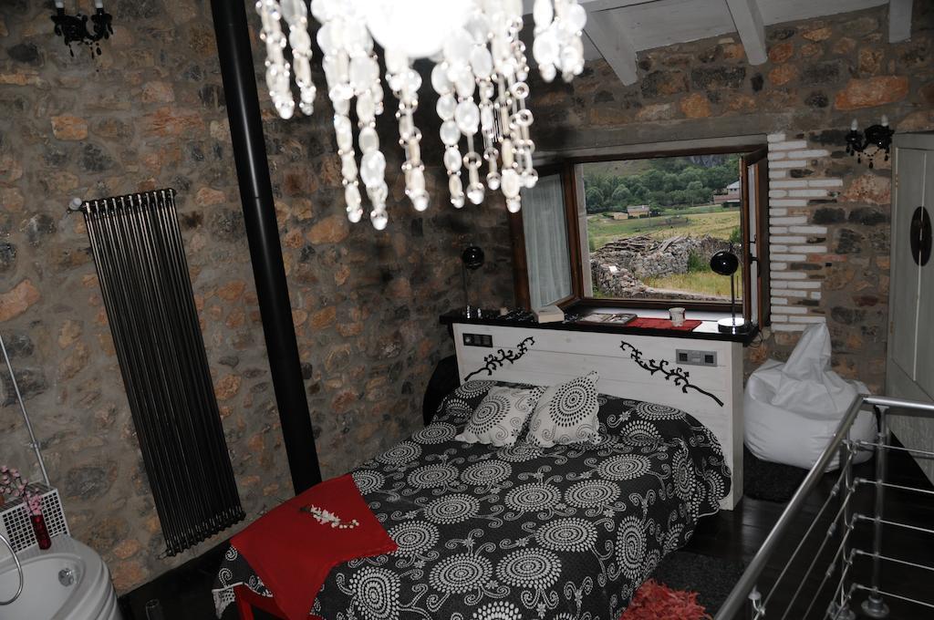 Casas Rurales Entre Babia Y La Luna Villafeliz Extérieur photo