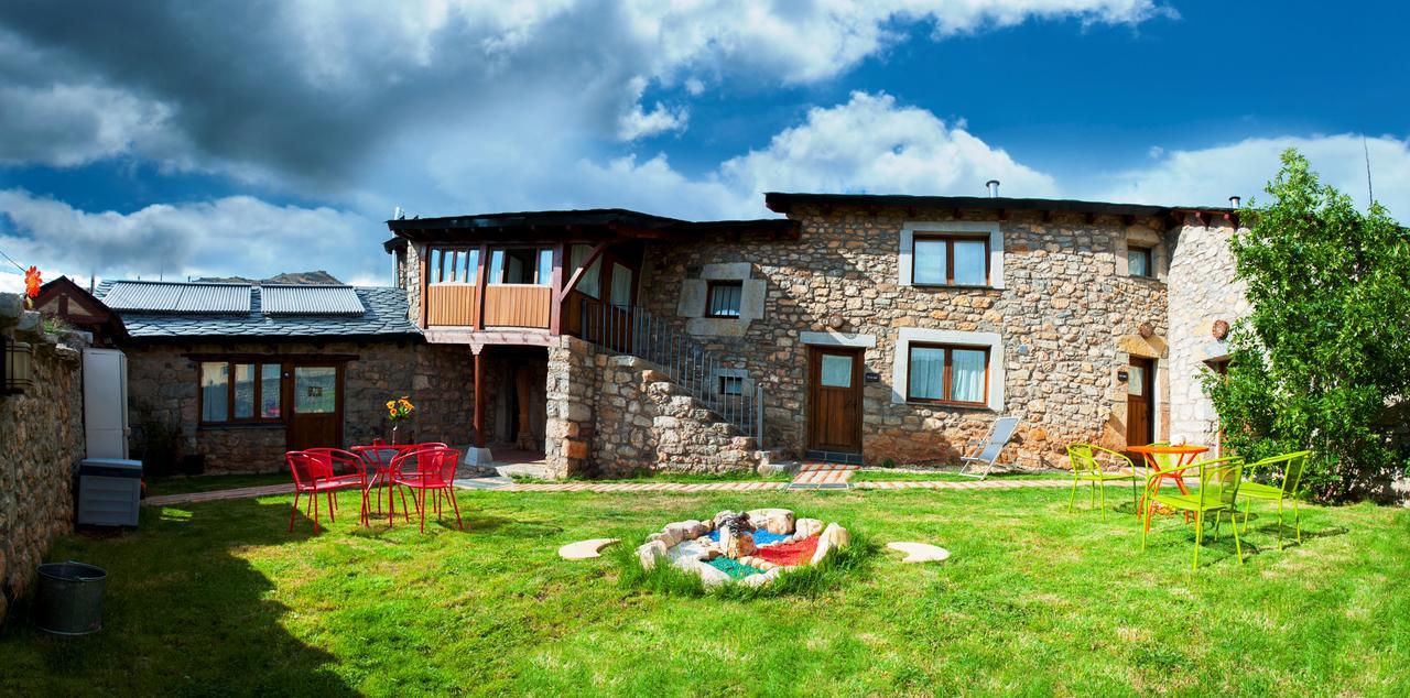 Casas Rurales Entre Babia Y La Luna Villafeliz Extérieur photo
